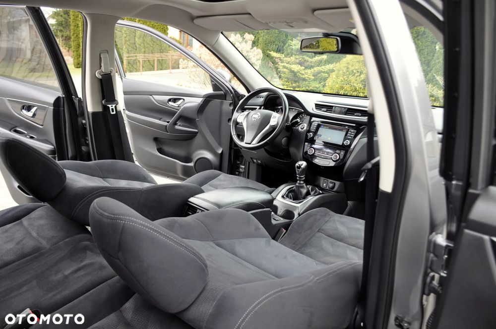 Nissan X-Trail 1.6 DCi ALL-MODE 4x4i Tekna - 23