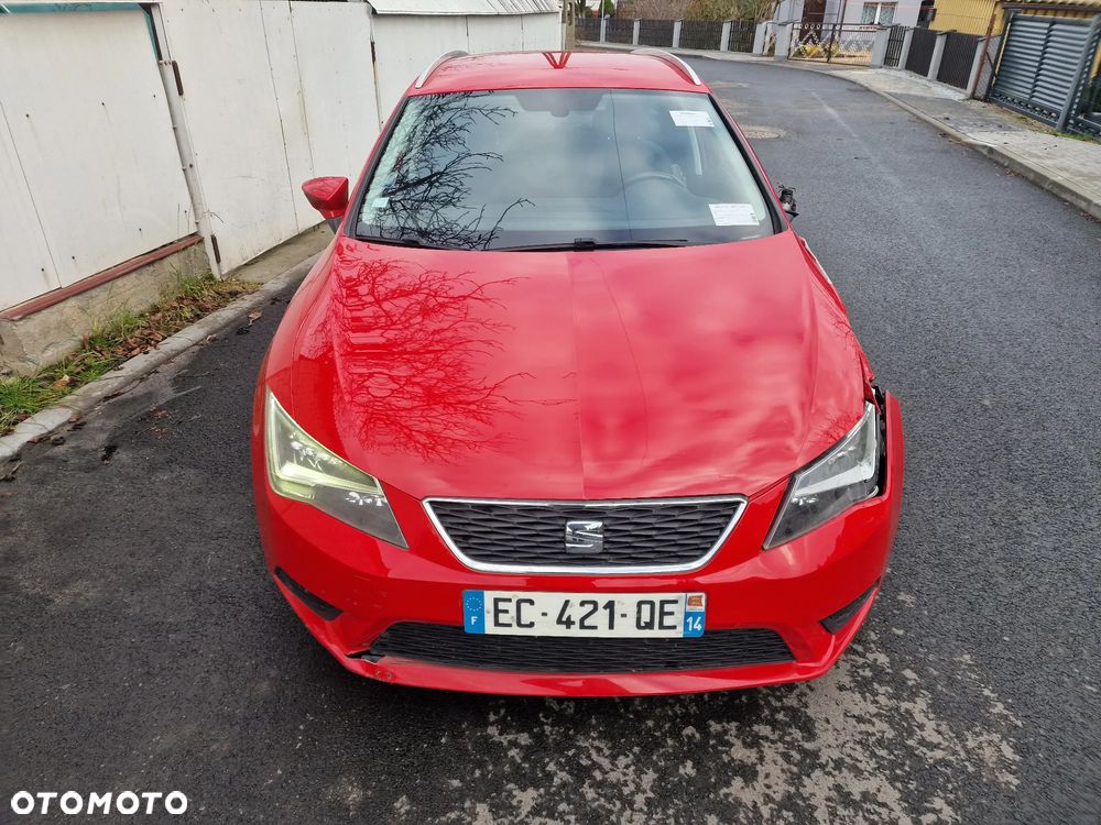 Seat Leon Sportstourer 1.2 TSI Start&Stop CONNECT - 2
