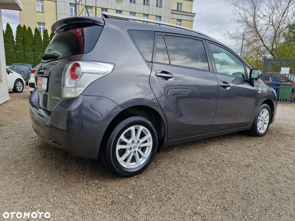 Toyota Verso 09-13 - 5