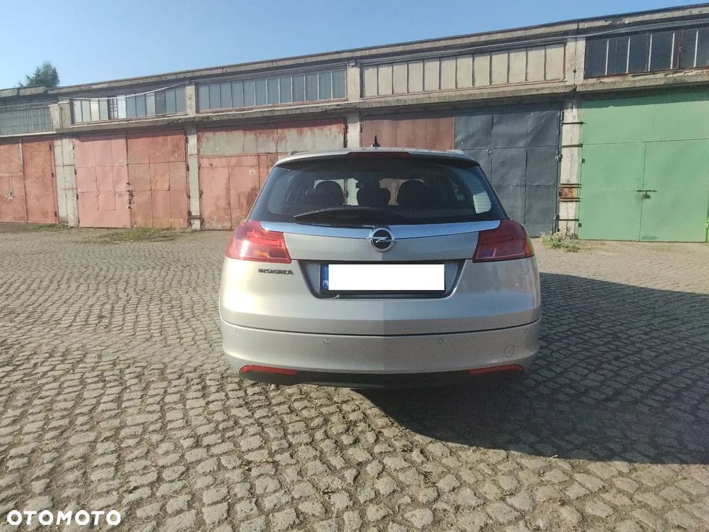 Opel Insignia 1.8 - 4