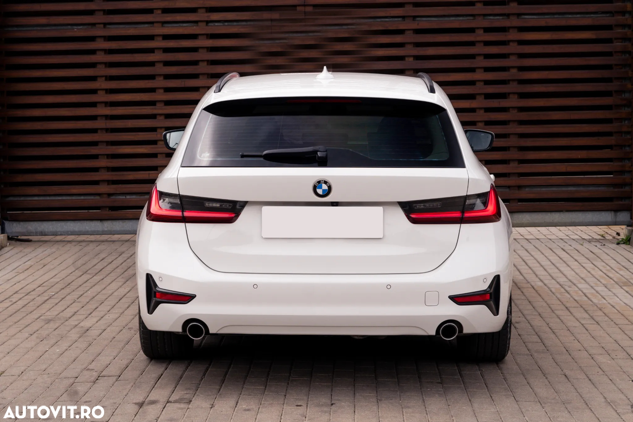 BMW Seria 3 318d Touring Aut. Sport Line - 5