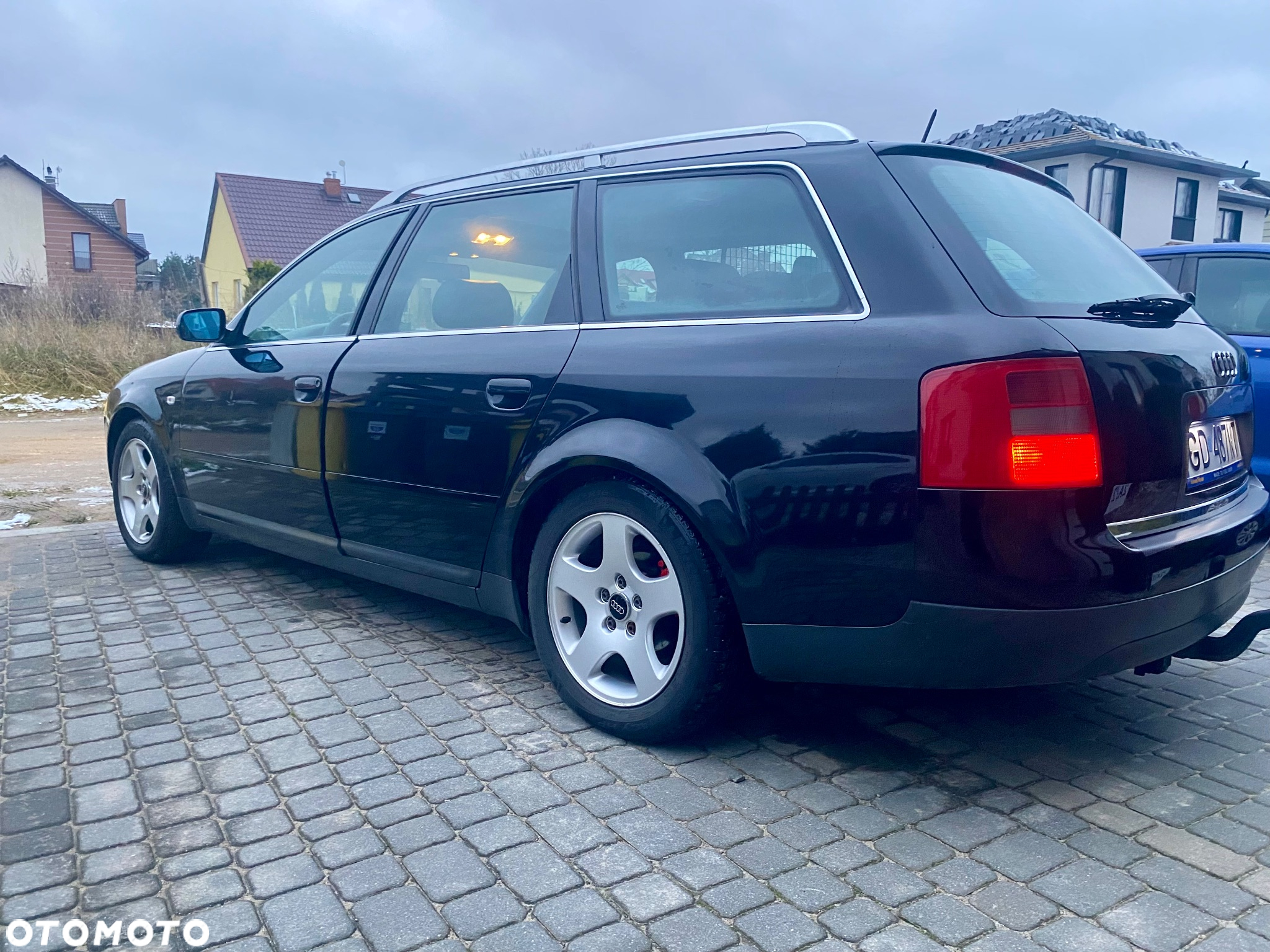 Audi A6 Avant 2.4 - 4