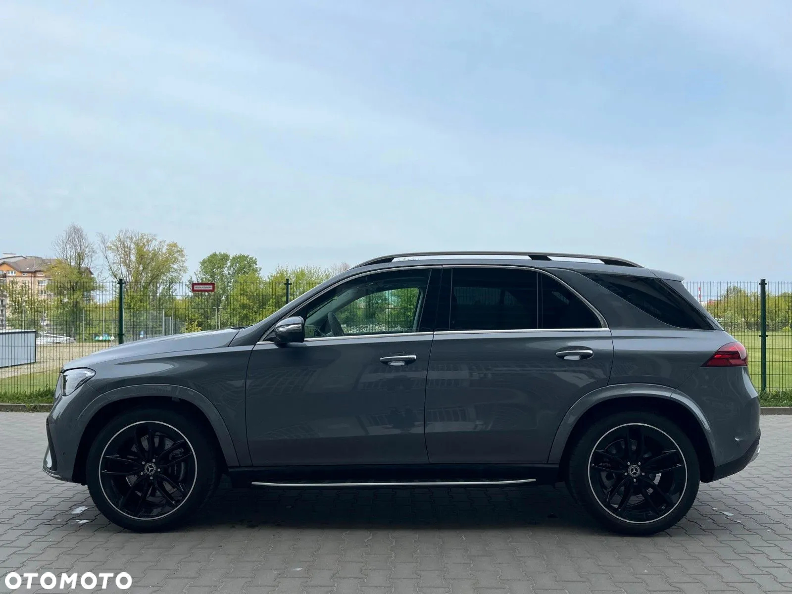 Mercedes-Benz GLE 300 d 4-Matic - 2