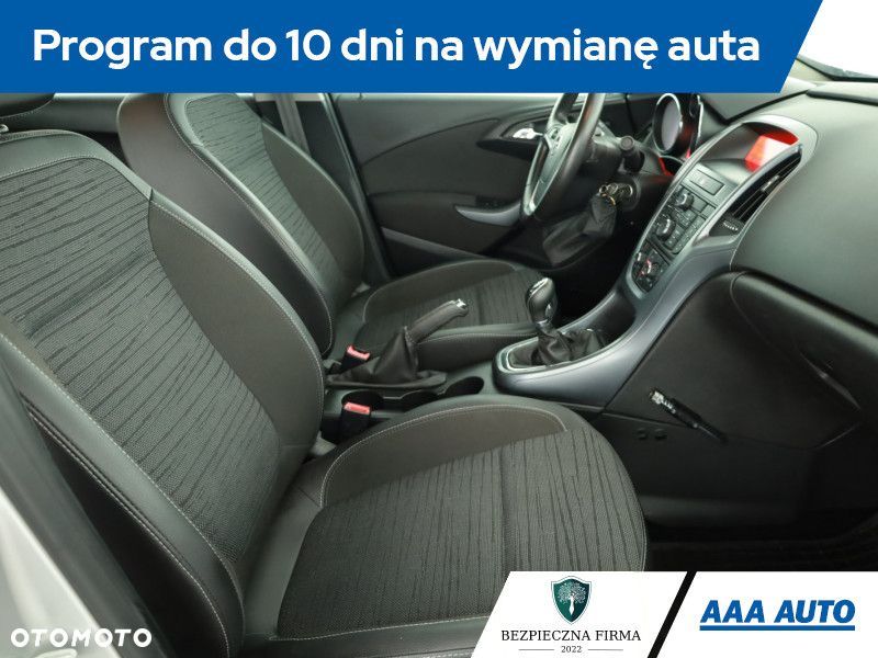 Opel Astra - 9