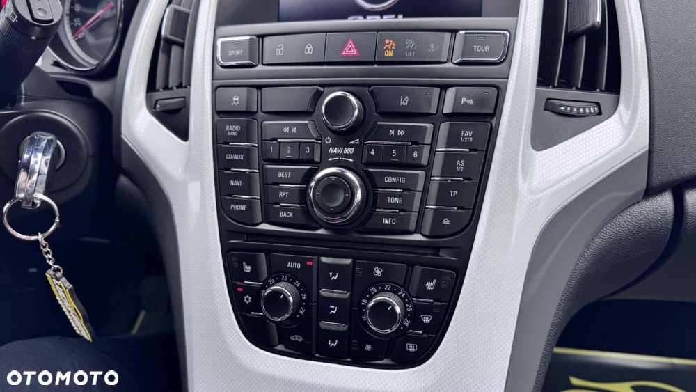 Opel Astra - 37