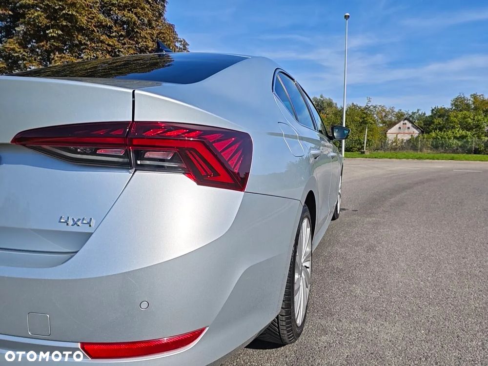 Skoda Octavia 2.0 TDI 4x4 Style DSG - 6