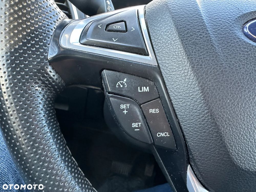 Ford S-Max 2.0 TDCi Titanium PowerShift - 27