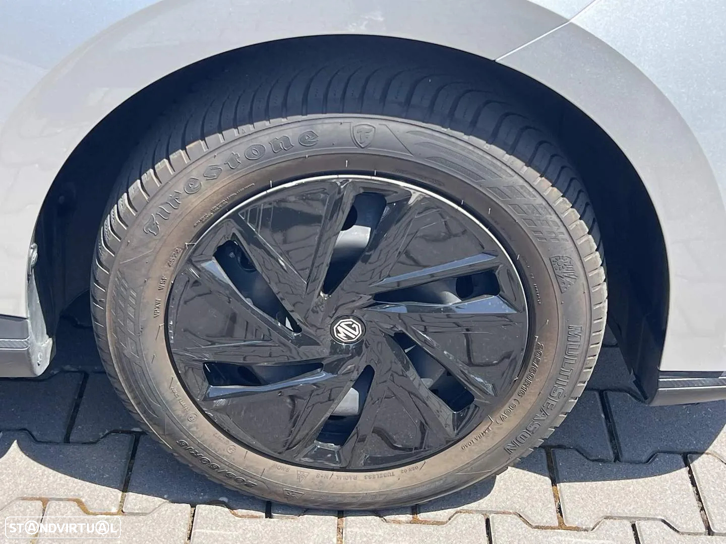 MG MG4 64 kWh Comfort - 10