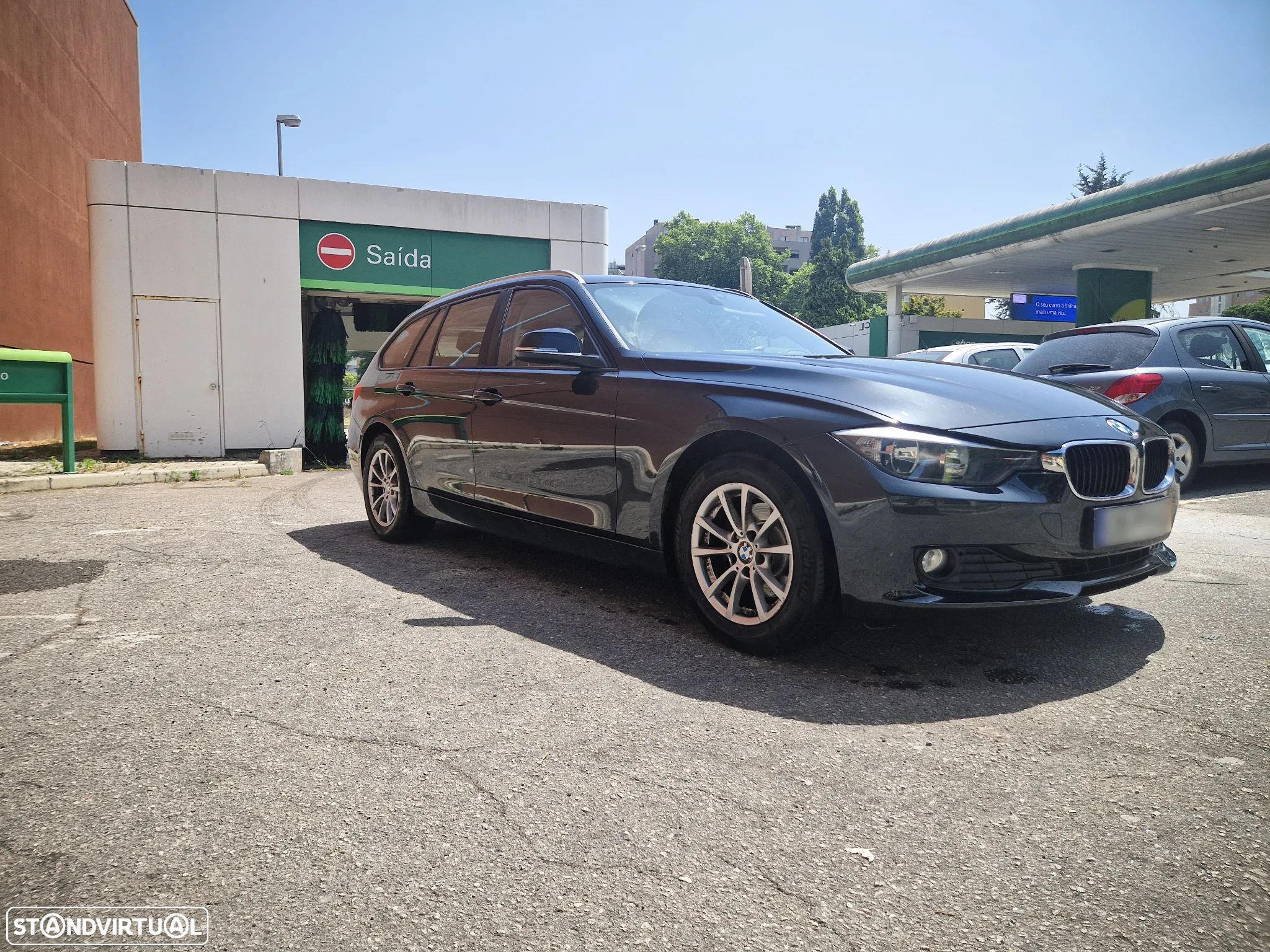 BMW 316 d Touring - 1
