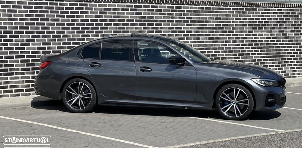 BMW 330 e iPerformance Pack M - 4