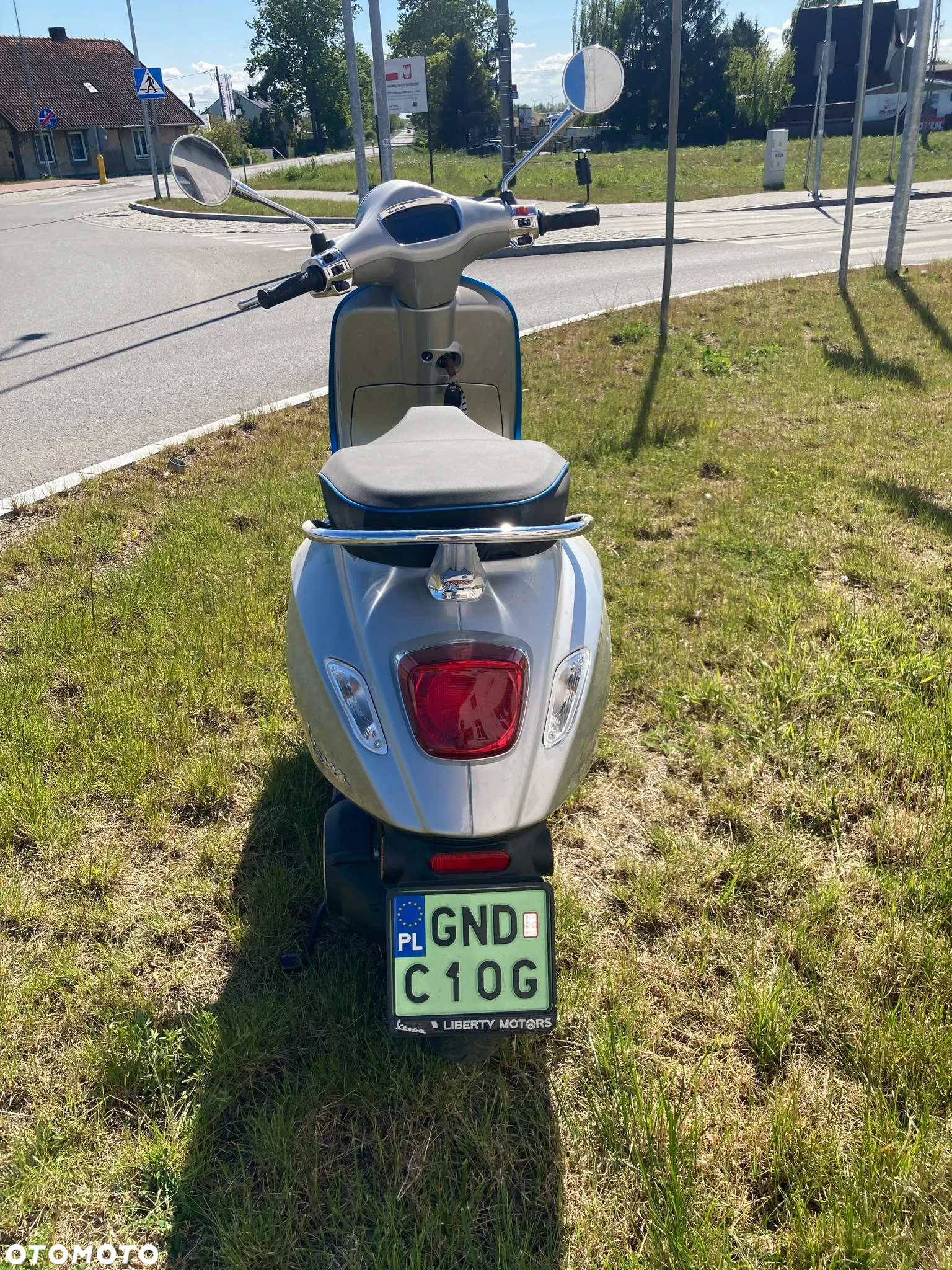 Piaggio Vespa - 5