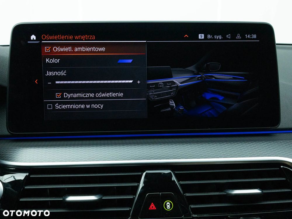 BMW Seria 5 530i xDrive M Sport sport - 28