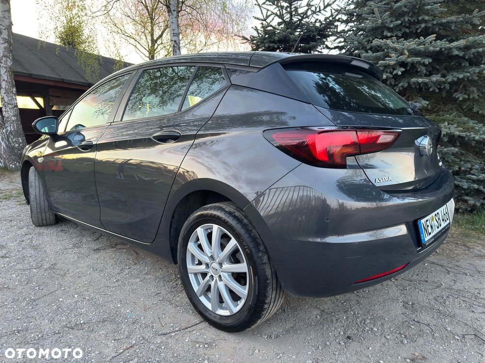 Opel Astra - 2