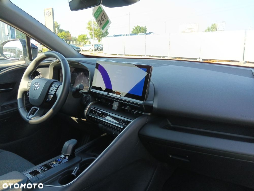 Toyota C-HR - 11