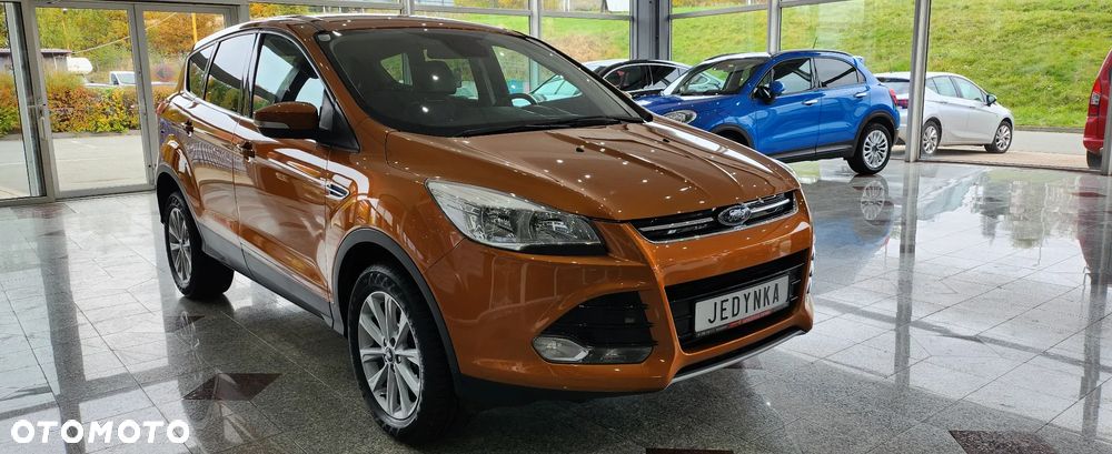 Ford Kuga 2.0 TDCi 2x4 Titanium - 11