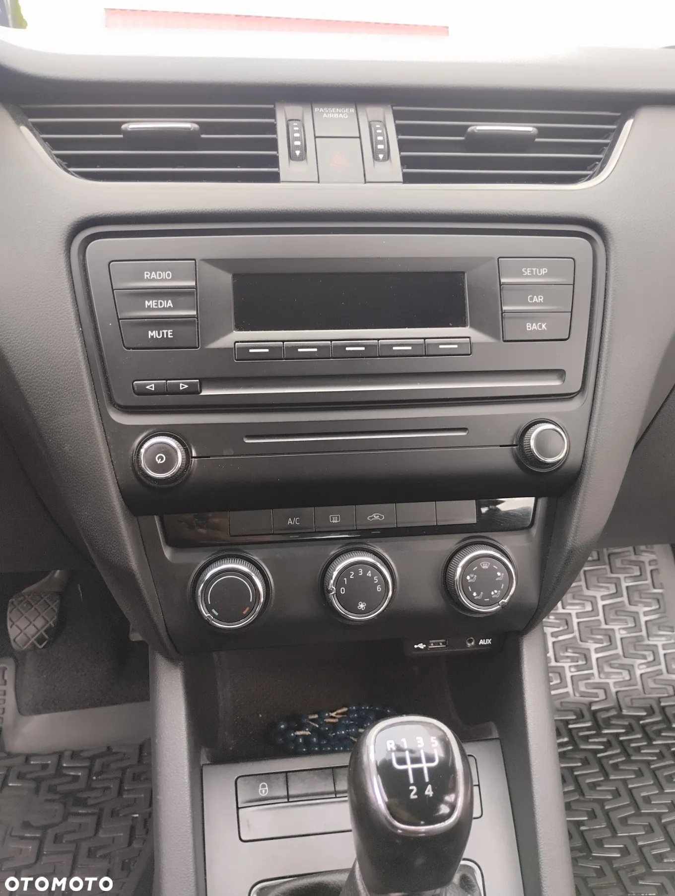 Skoda Octavia 1.6 TDI Active - 12