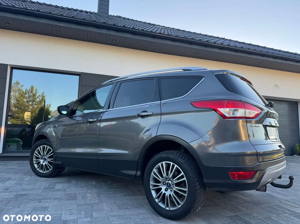 Ford Kuga 1.6 EcoBoost 2x4 Titanium - 30