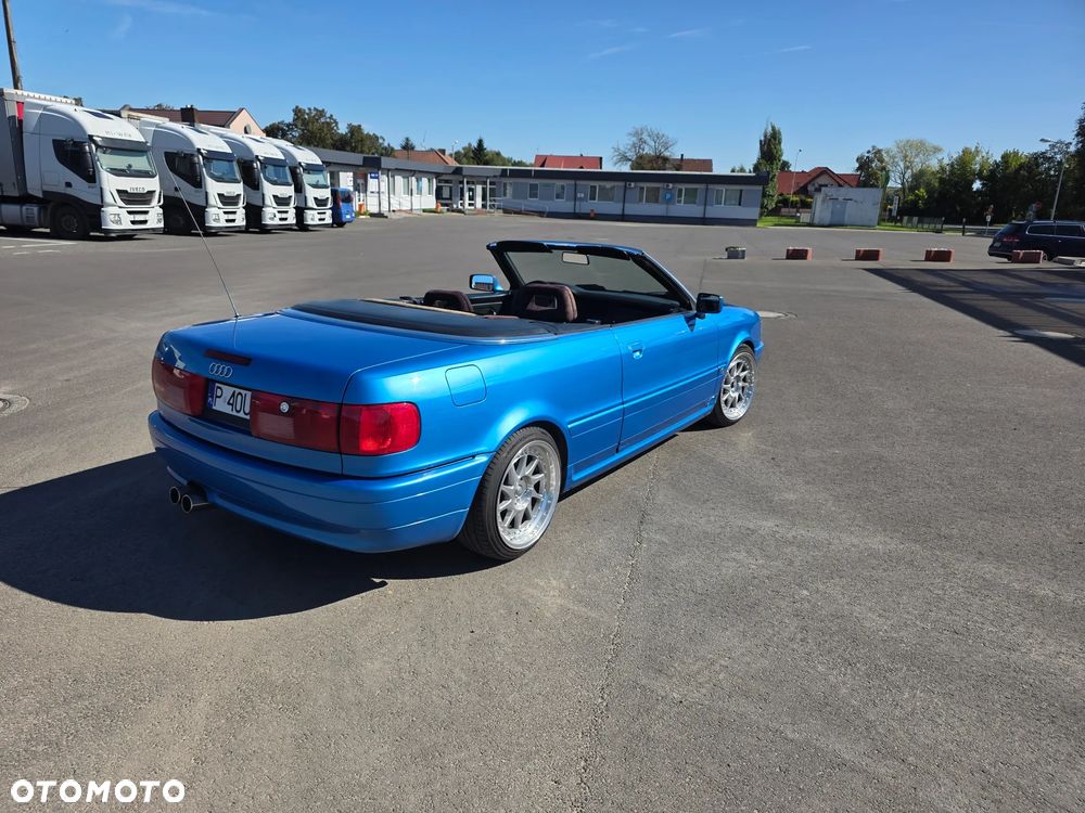 Audi 80 2.0 E - 4