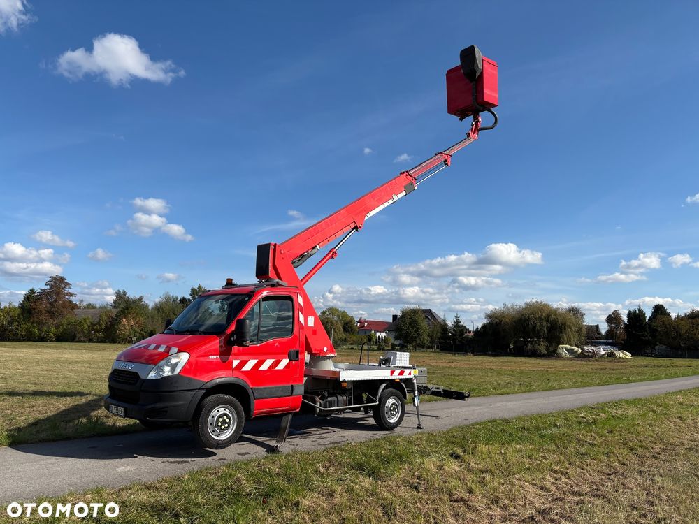 Iveco DAILY 35S11/Podnośnik koszowy/17m/Sprowadzony/Super stan - 1