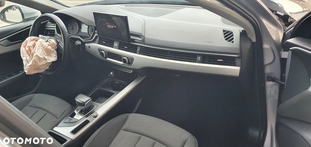 Audi A4 Limousine - 11