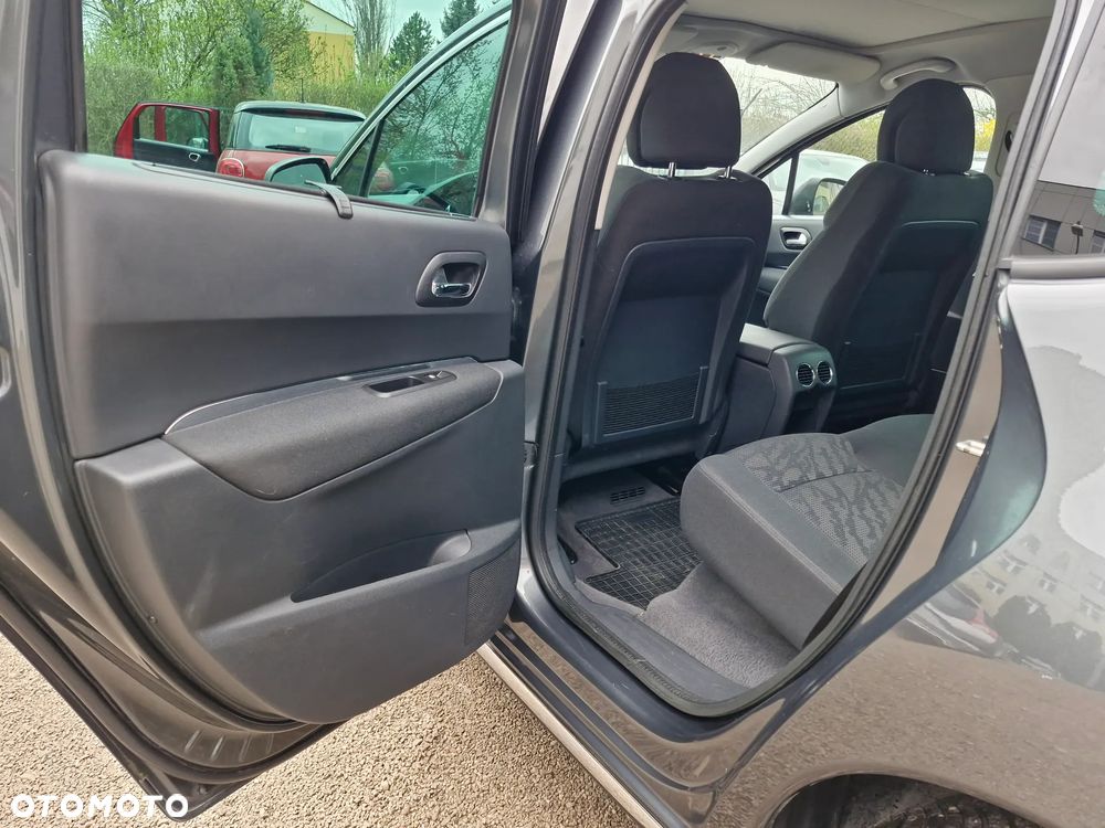 Peugeot 3008 2.0 HDi Allure - 14