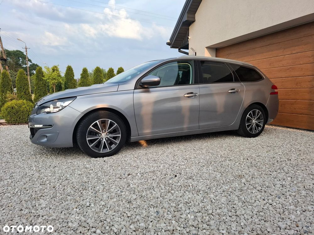Peugeot 308 1.6 BlueHDi Allure S&S - 8