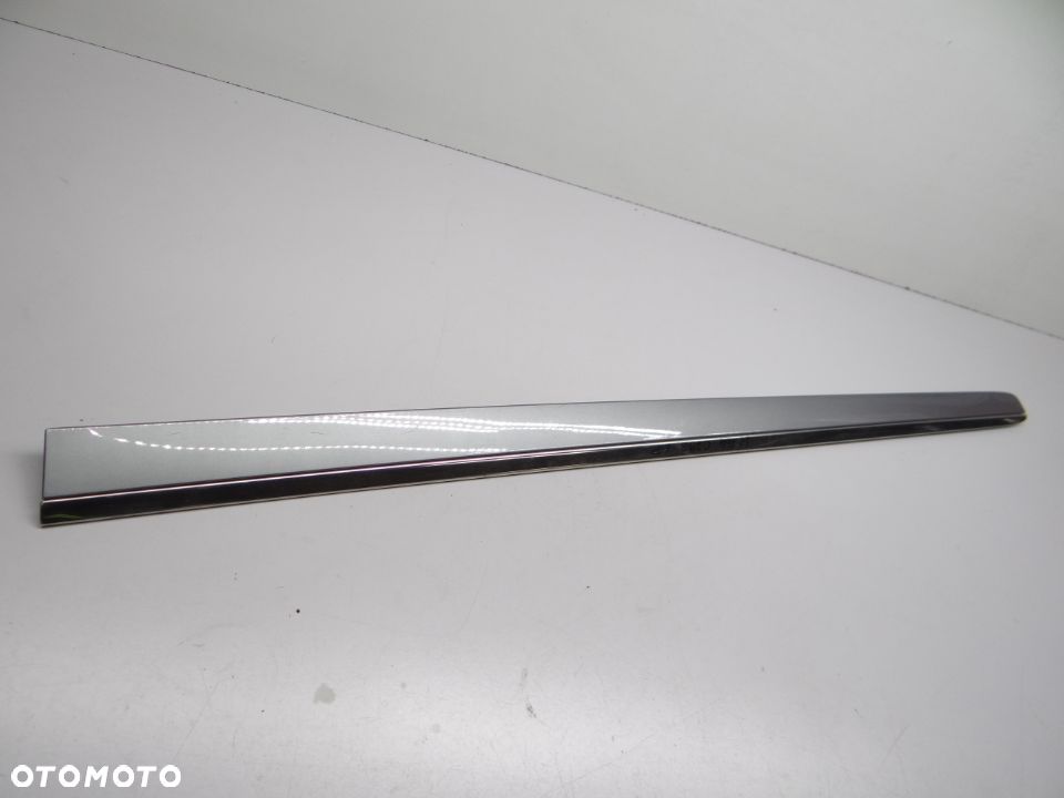 ML W164 LIFT Listwa drzwiowa C792 lewy przod - 1