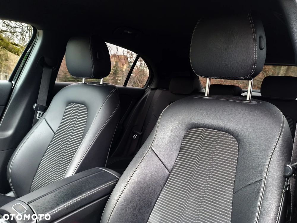 Mercedes-Benz Klasa A 200 d 8G-DCT Edition 1 - 30