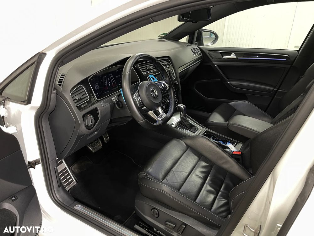Volkswagen Golf 1.4 GTE Plug-In-Hybrid DSG - 5