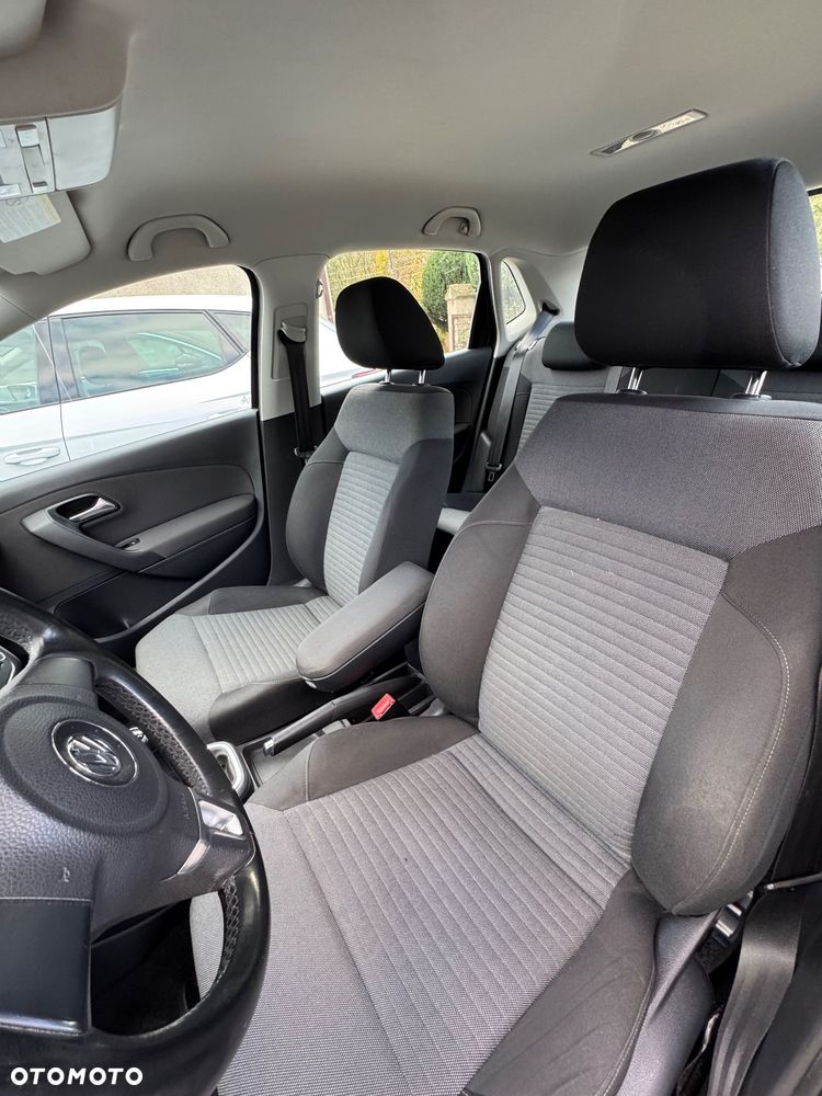 Volkswagen Polo - 18