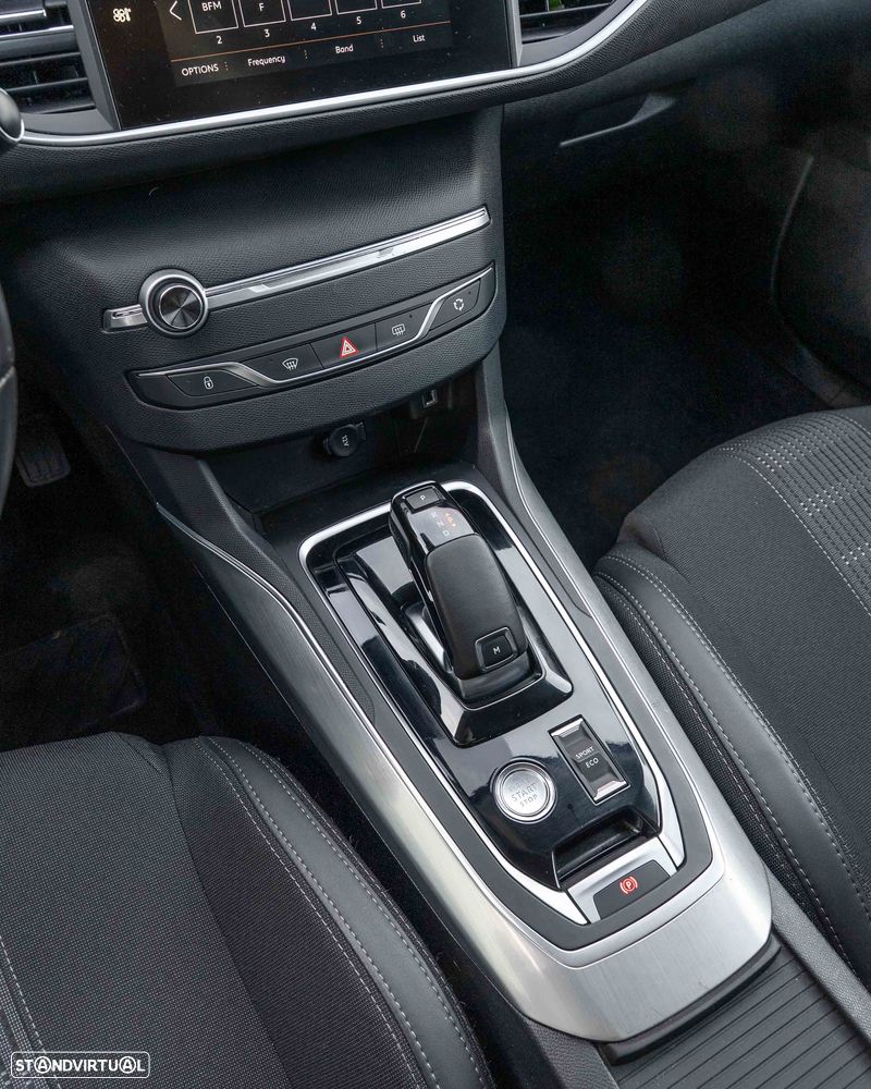 Peugeot 308 PureTech 130 GPF EAT8 Stop & Start Allure - 20