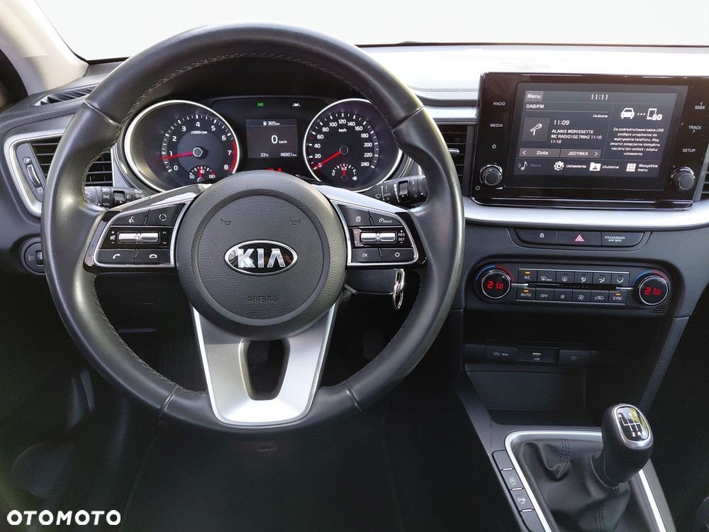 Kia Ceed 1.5 T-GDI M - 13