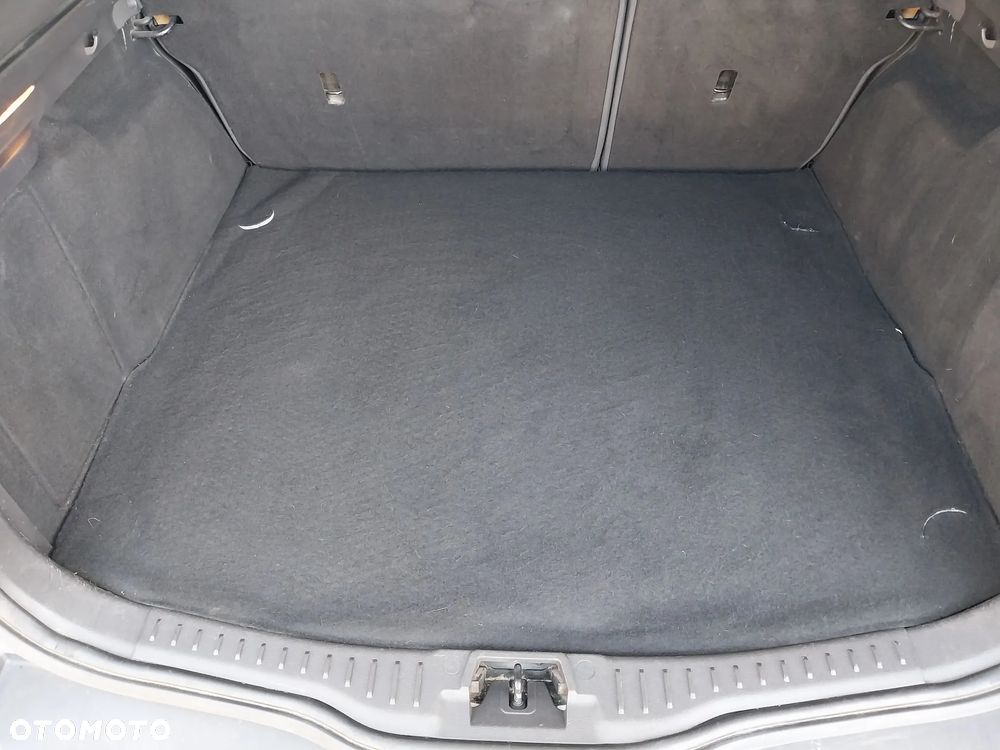 Ford Focus 1.6 TI-VCT Trend - 13