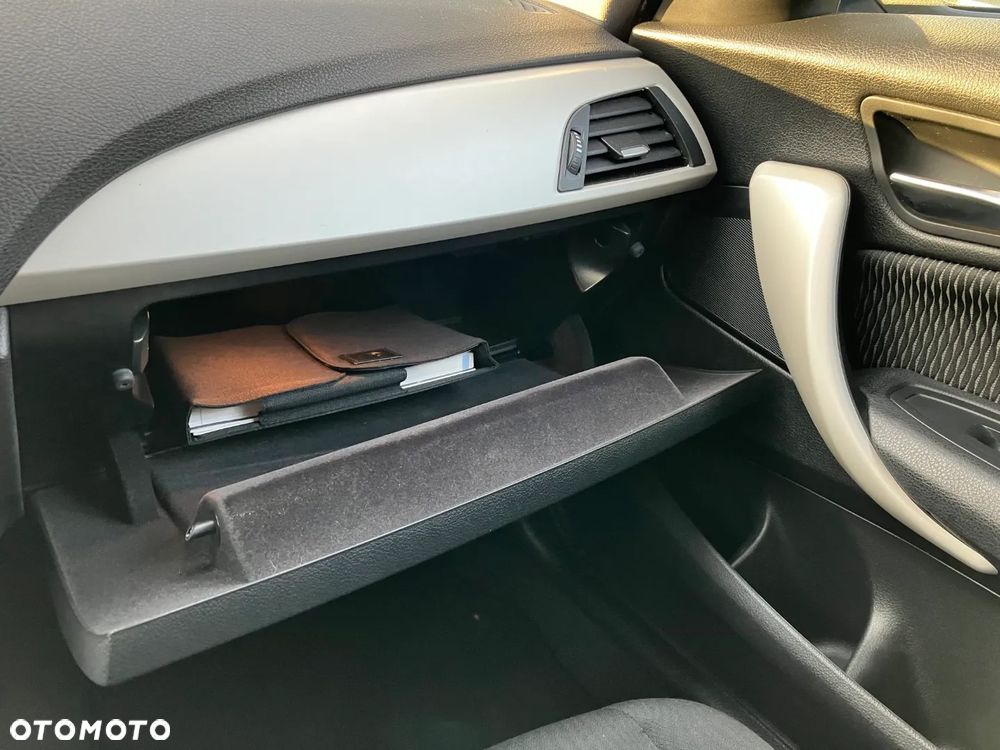 BMW Seria 1 118i Urban Line - 20