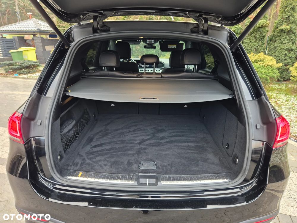 Mercedes-Benz GLE - 27