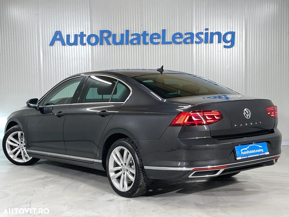 Volkswagen Passat 2.0 TDI DSG Highline - 5