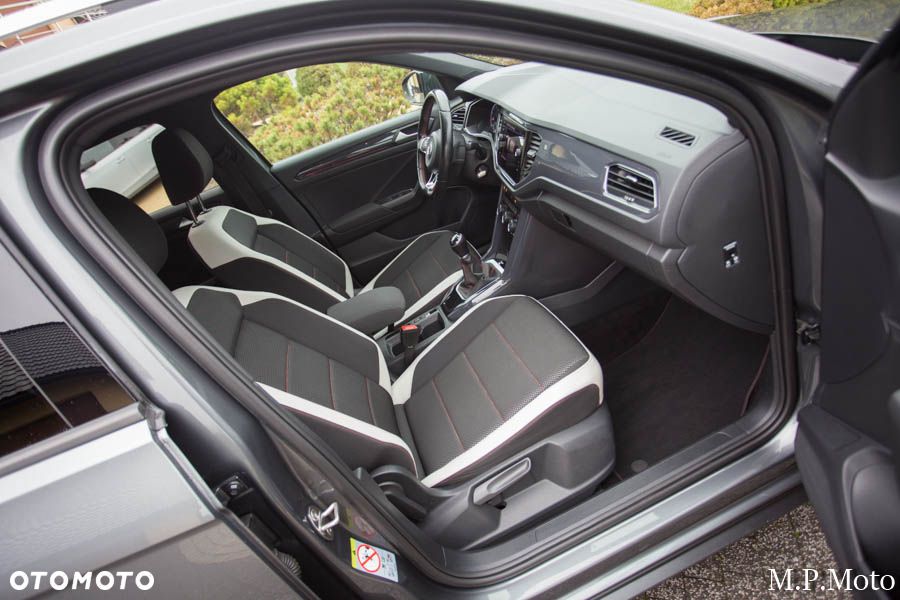 Volkswagen T-Roc 1.5 TSI ACT OPF Sport - 18