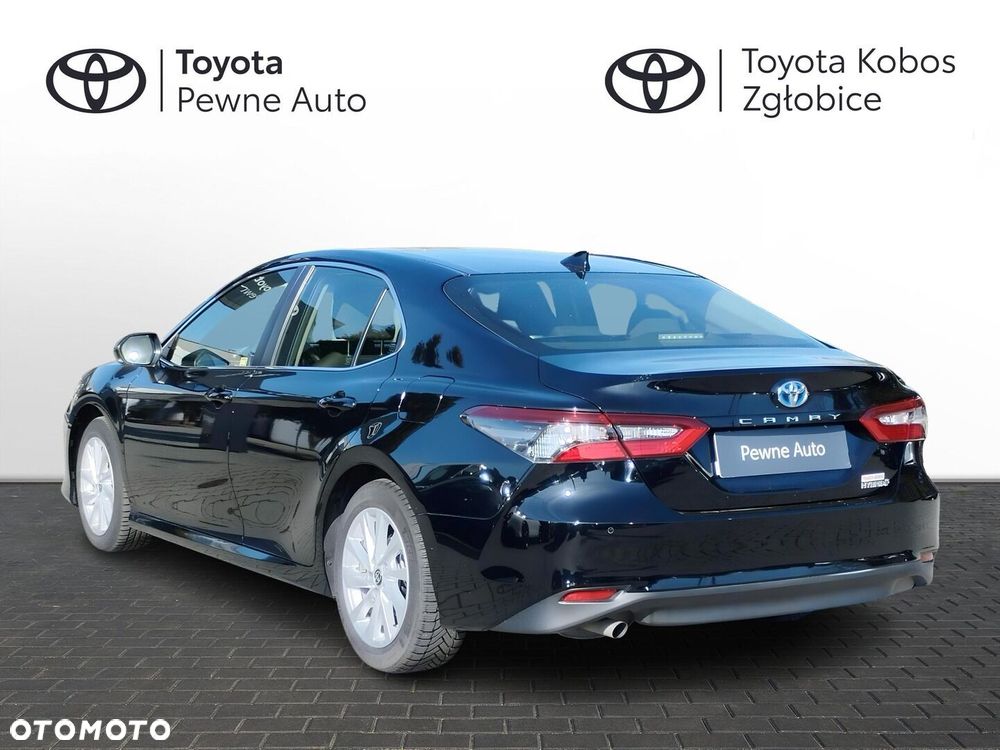 Toyota Camry 2.5 Hybrid Comfort CVT - 3