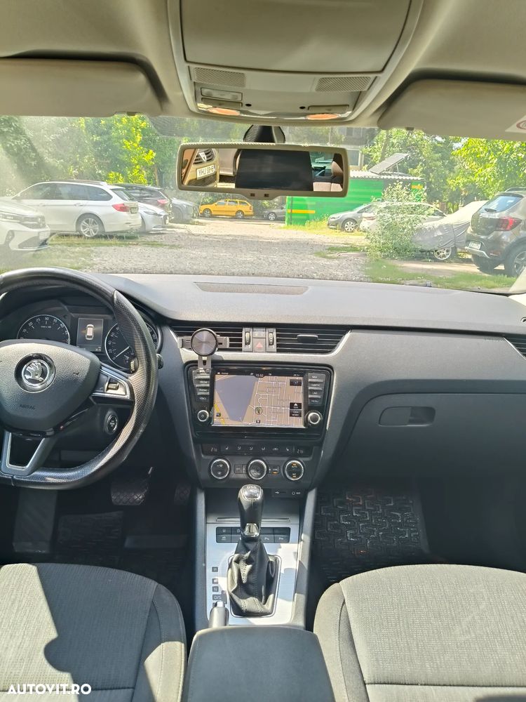 Skoda Octavia - 9