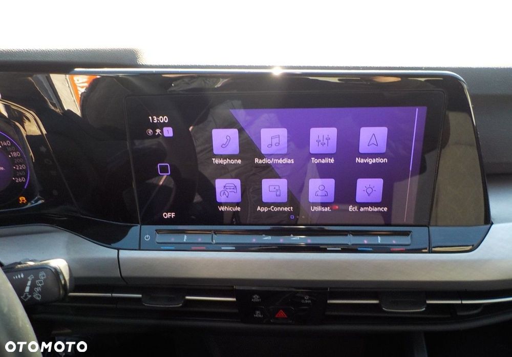 Volkswagen Golf - 37