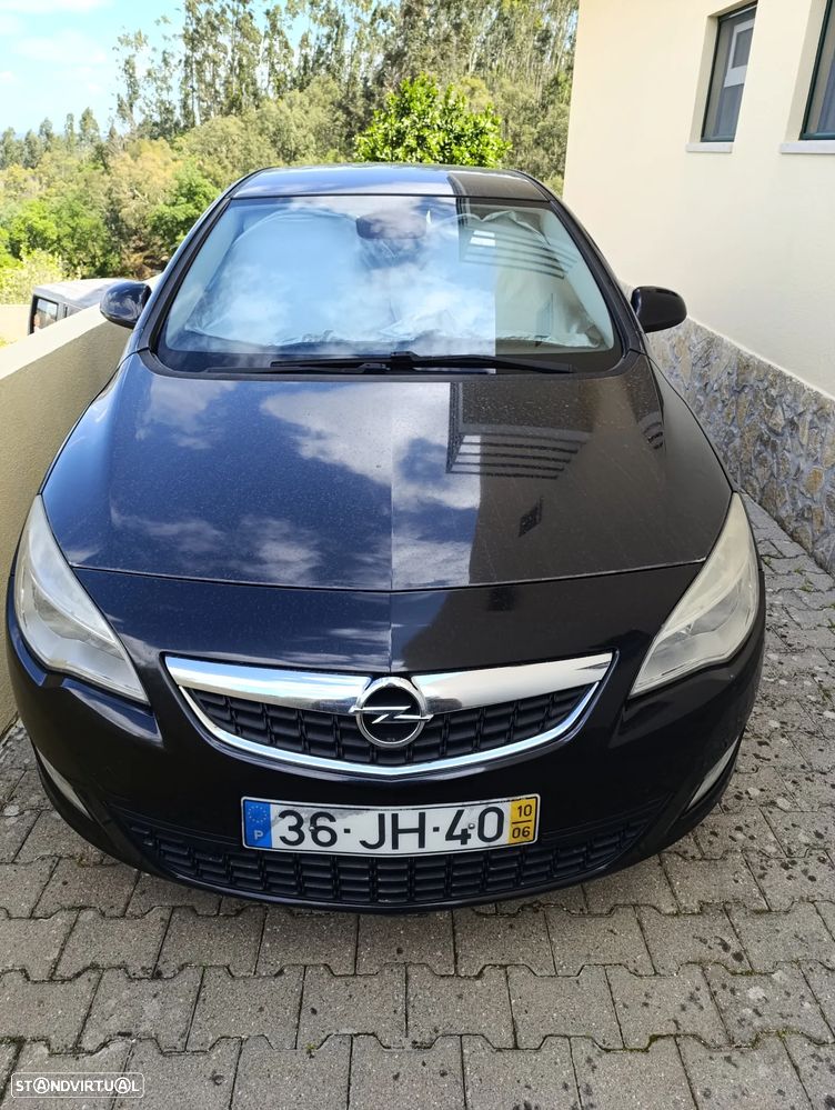 Opel Astra 1.7 CDTI Cosmo - 3