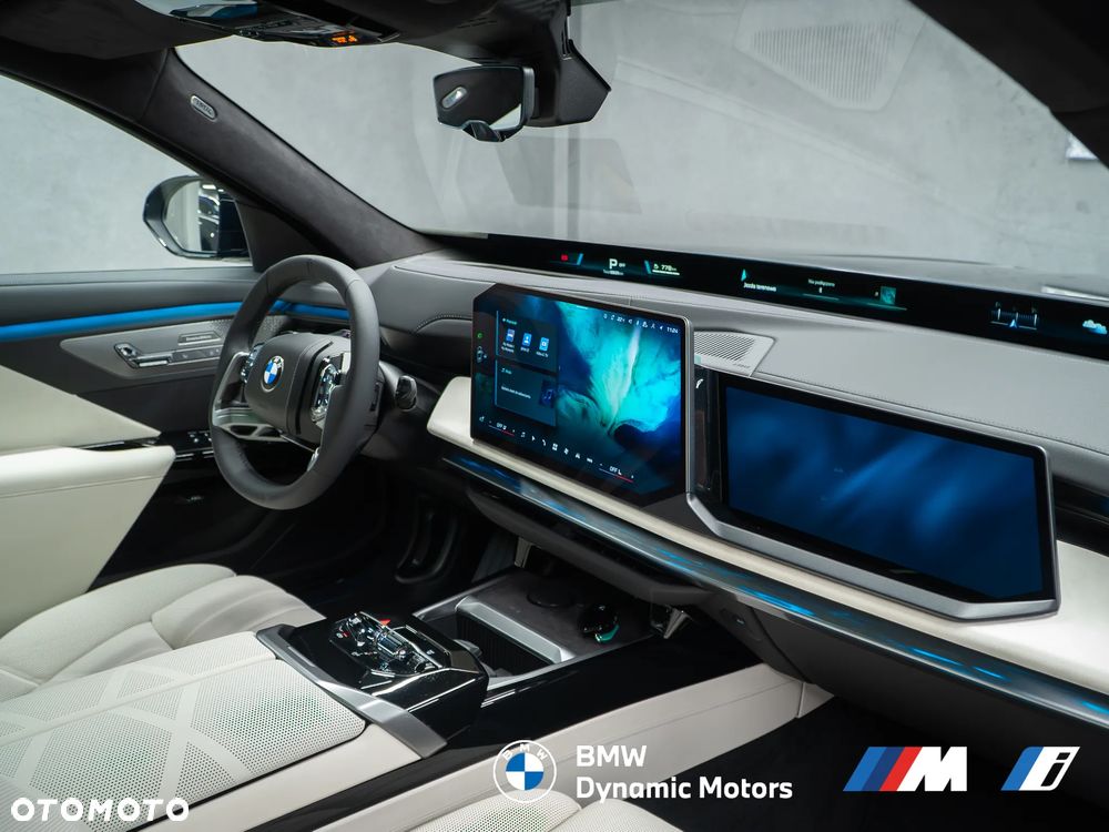 BMW Seria 7 740 xDrive - 18