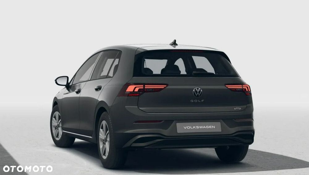 Volkswagen Golf - 6