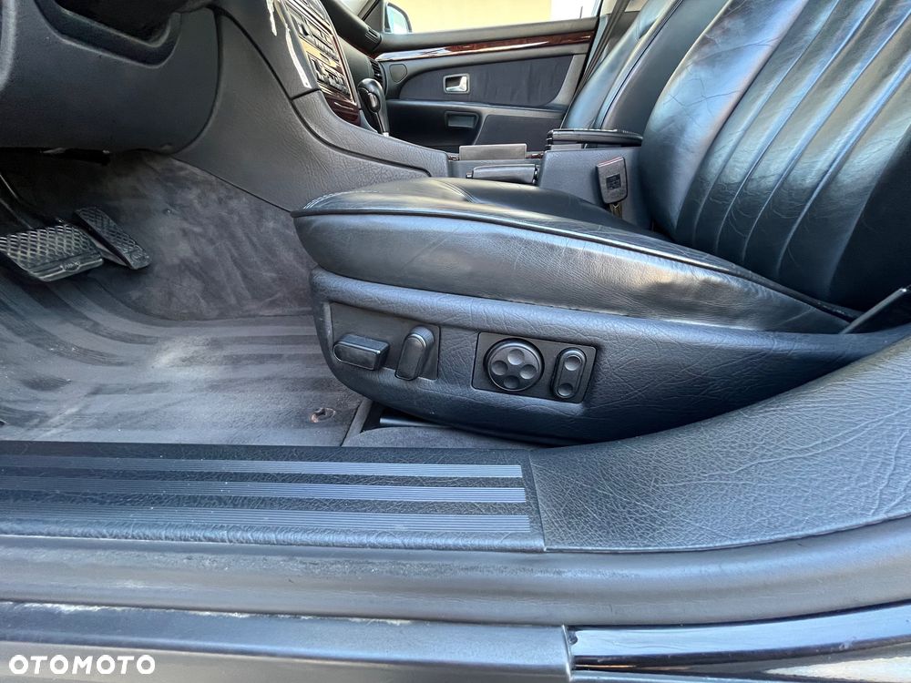 Audi A8 4.2 Quattro Tiptronic - 32