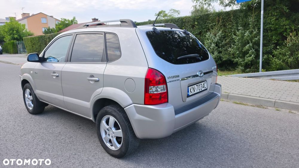 Hyundai Tucson 2.0 4WD GLS - 7