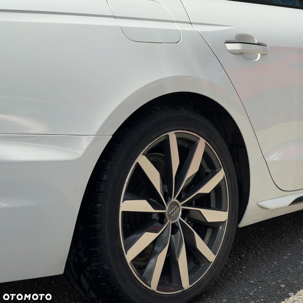 Audi A4 Limousine 40 TFSI quattro S tronic - 8