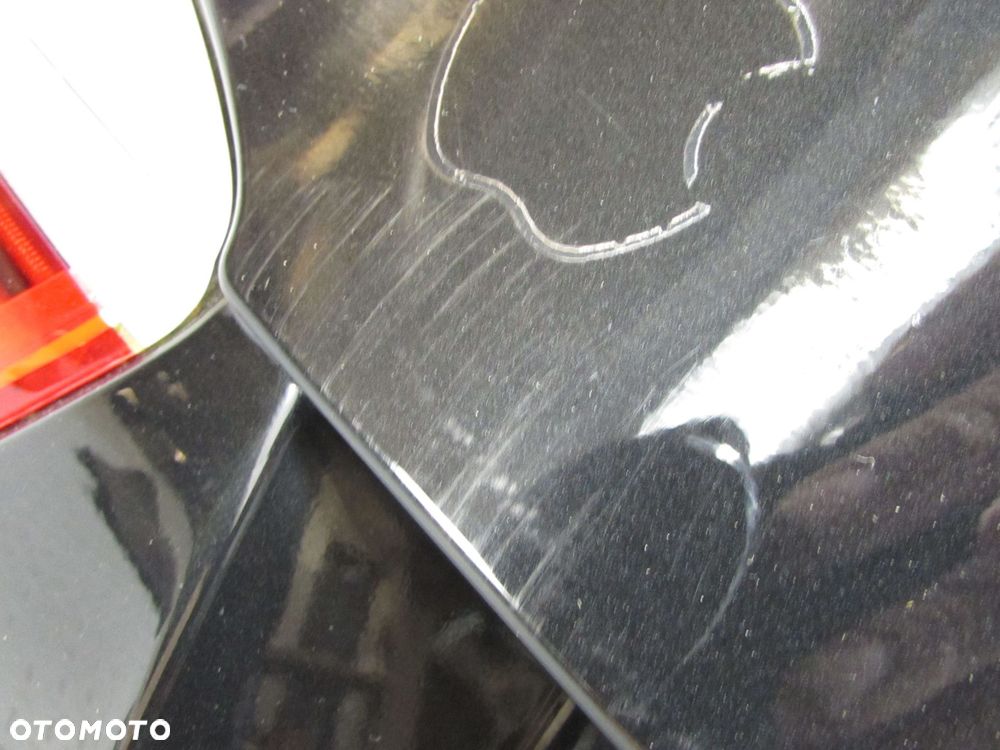 BMW E90 SEDAN 04-12 KLAPA BAGAZNIKA TYL - 11