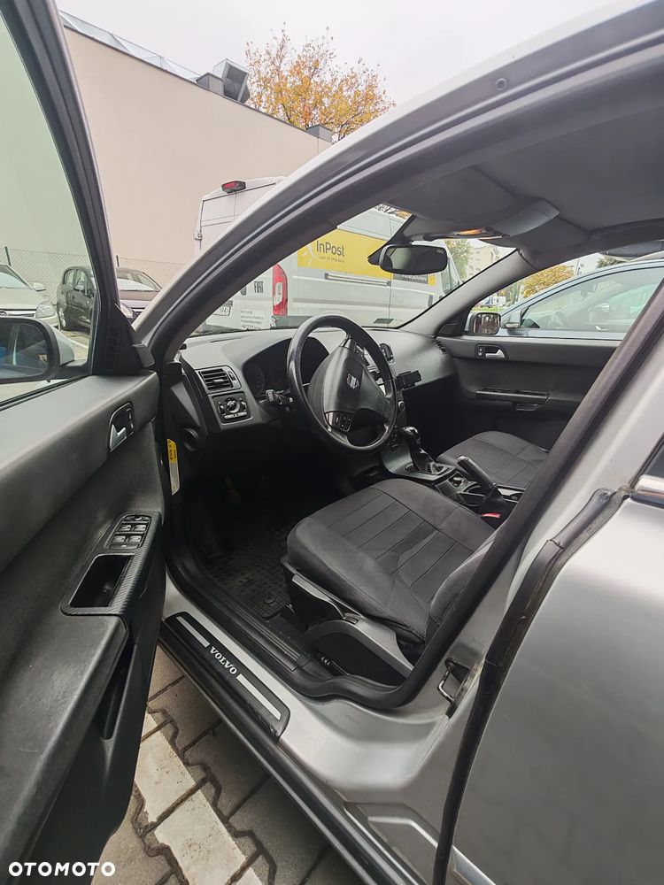 Volvo S40 2004 photo 5