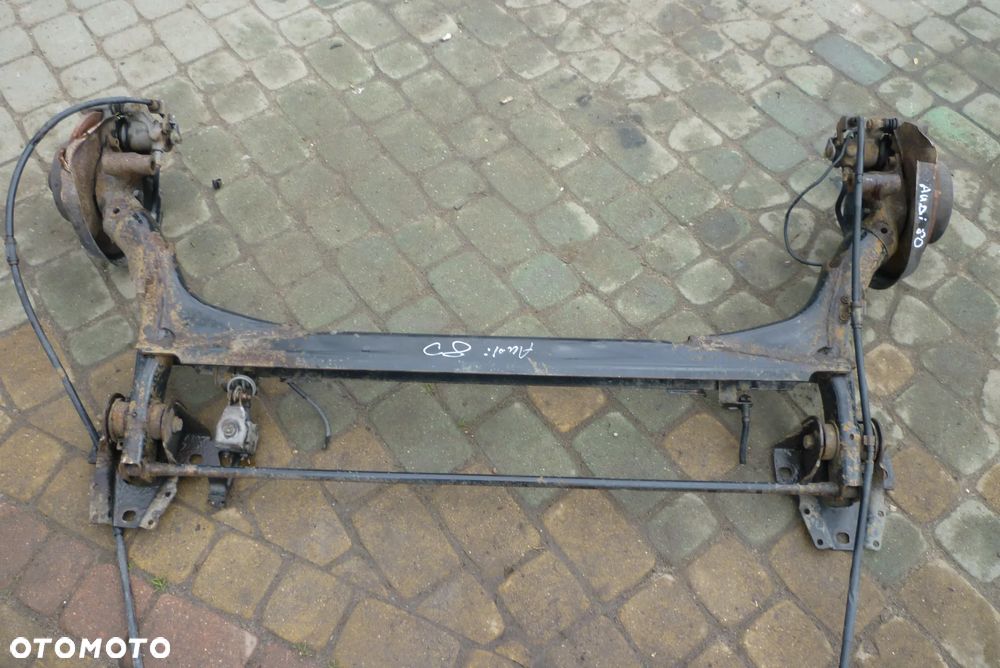 Belka tył oś Audi 80 - 2
