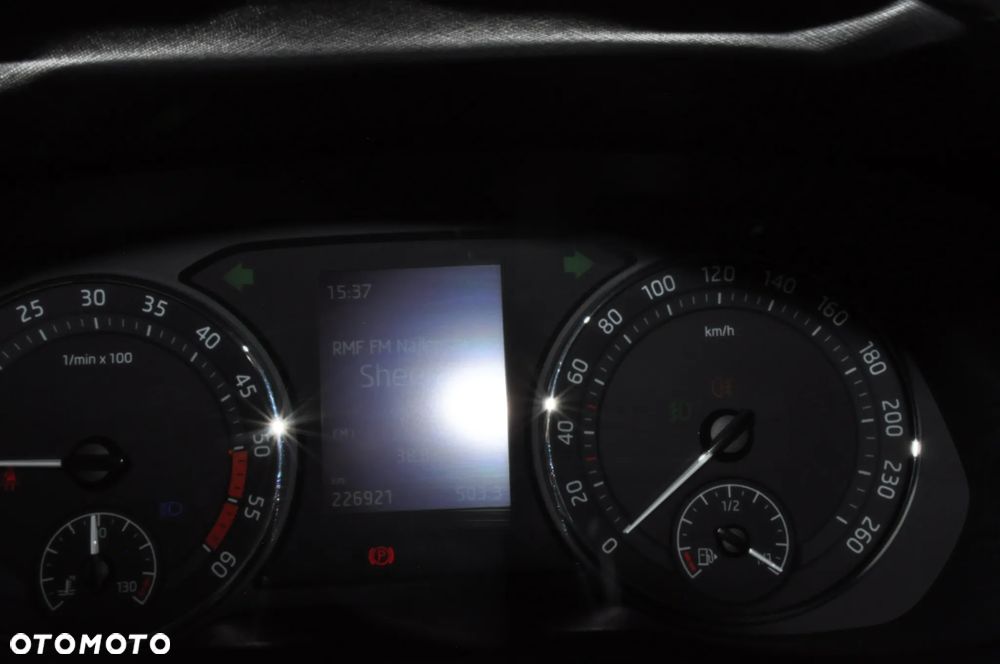 Skoda Octavia 2.0 TDI Ambition - 11